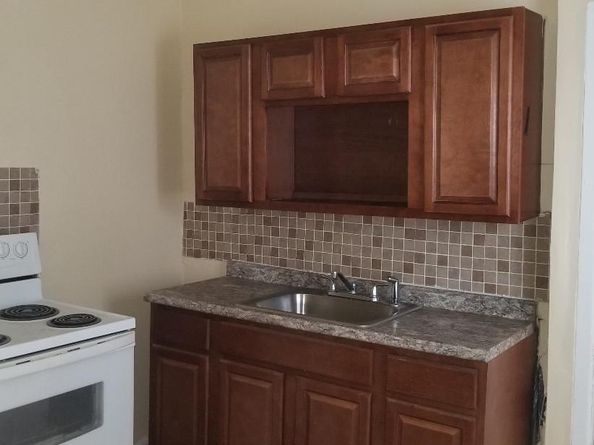 2714 W Albert Street, Philadelphia PA 19132