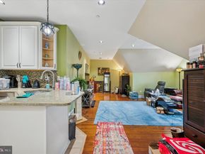7220 Ridge Avenue G, Philadelphia PA 19128