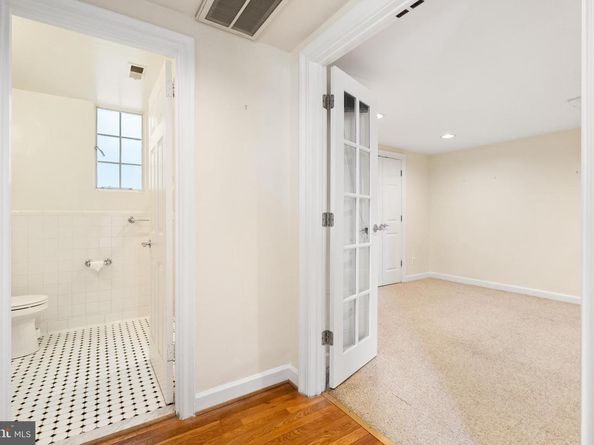 3901 Connecticut Avenue NW 406, Washington DC 20008