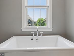 6106 Creekside Drive, Flourtown PA 19031