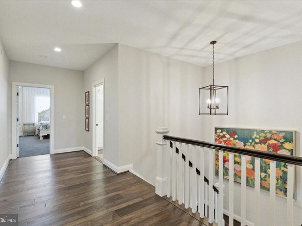 6106 Creekside Drive, Flourtown PA 19031