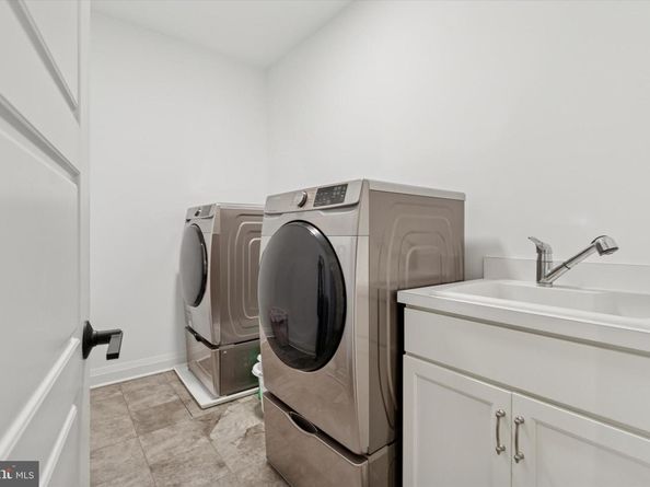 6106 Creekside Drive, Flourtown PA 19031
