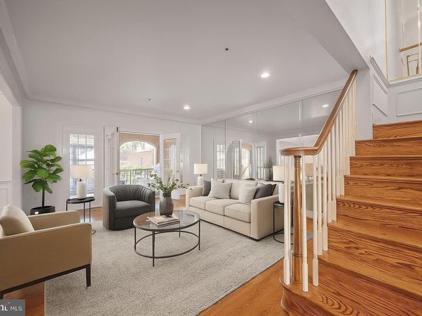 8329 Turnberry Court, Potomac MD 20854