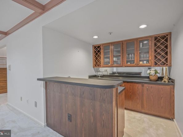 8329 Turnberry Court, Potomac MD 20854