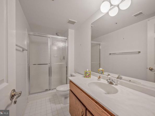 8329 Turnberry Court, Potomac MD 20854