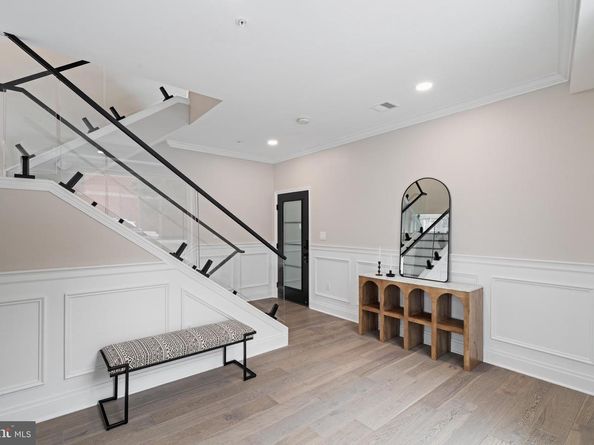 246 Montrose Street, Philadelphia PA 19147