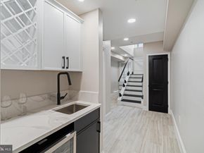 246 Montrose Street, Philadelphia PA 19147