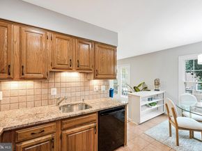 2111 Kings Garden Way, Falls Church VA 22043
