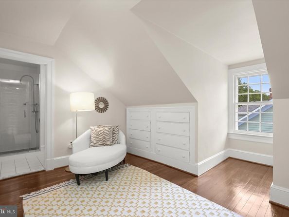 1 W Melrose Street, Chevy Chase MD 20815