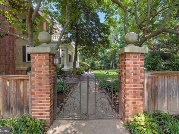 1 W Melrose Street, Chevy Chase MD 20815