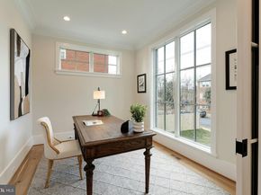 907 N Highland Street, Arlington VA 22201