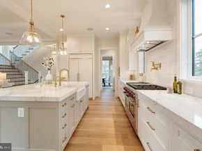 907 N Highland Street, Arlington VA 22201