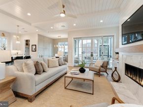 907 N Highland Street, Arlington VA 22201