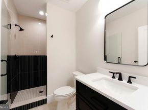 907 N Highland Street, Arlington VA 22201