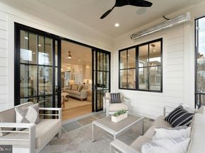 907 N Highland Street, Arlington VA 22201