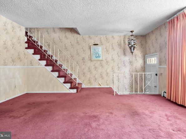 3206 Saxon Place, Philadelphia PA 19114