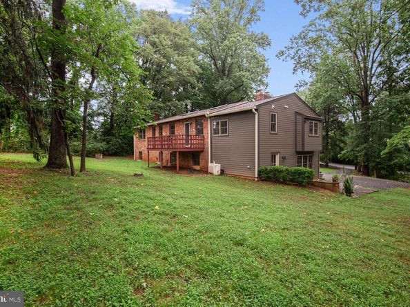 10432 Miller Road, Oakton VA 22124