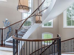 3 Stonebridge Crossing Road, Newtown PA 18940