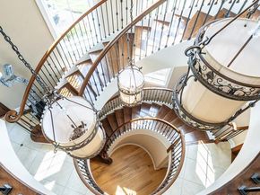 3 Stonebridge Crossing Road, Newtown PA 18940