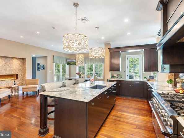 3 Stonebridge Crossing Road, Newtown PA 18940