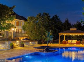 3 Stonebridge Crossing Road, Newtown PA 18940