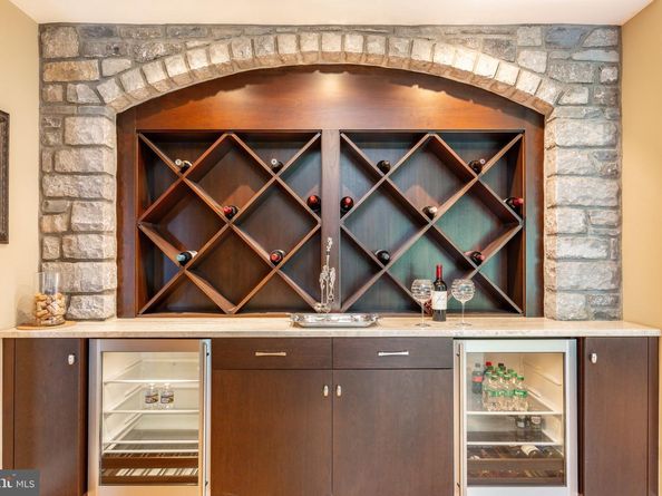 3 Stonebridge Crossing Road, Newtown PA 18940
