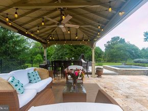 3 Stonebridge Crossing Road, Newtown PA 18940