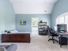 3 Stonebridge Crossing Road, Newtown PA 18940