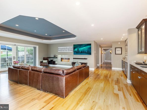 3 Stonebridge Crossing Road, Newtown PA 18940