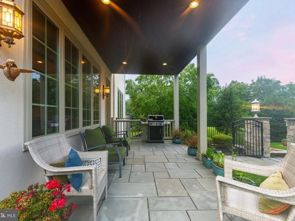 3 Stonebridge Crossing Road, Newtown PA 18940