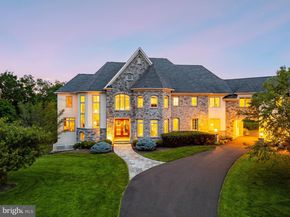 3 Stonebridge Crossing Road, Newtown PA 18940