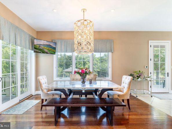 3 Stonebridge Crossing Road, Newtown PA 18940