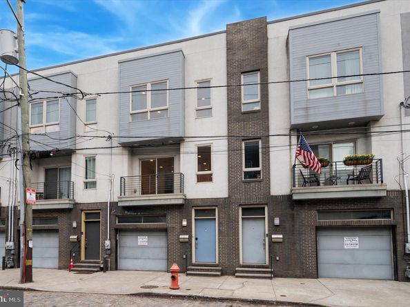 914 N Front Street, Philadelphia PA 19123