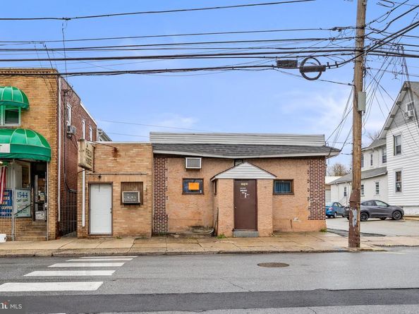 1542 Elmwood Avenue, Folcroft PA 19032