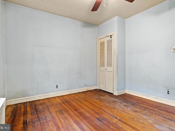 1542 Elmwood Avenue, Folcroft PA 19032