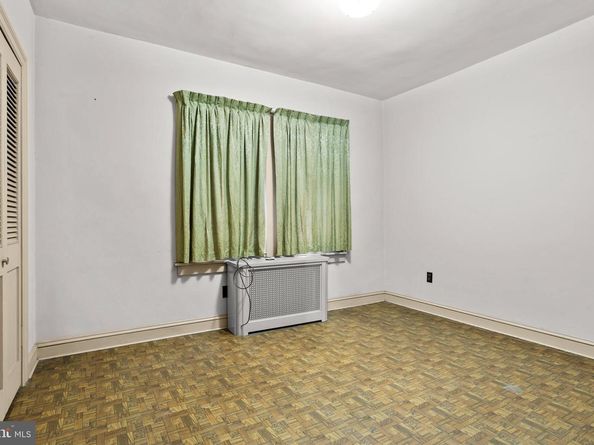 1542 Elmwood Avenue, Folcroft PA 19032