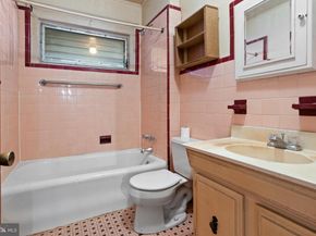 1542 Elmwood Avenue, Folcroft PA 19032