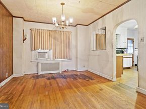 1542 Elmwood Avenue, Folcroft PA 19032