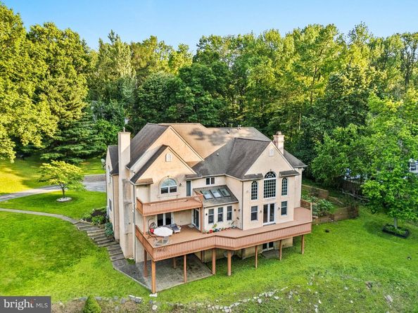 411 Marie Drive, Wallingford PA 19086