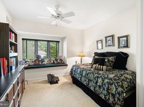 6 Steeplechase Lane, Blue Bell PA 19422