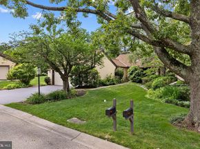 6 Steeplechase Lane, Blue Bell PA 19422