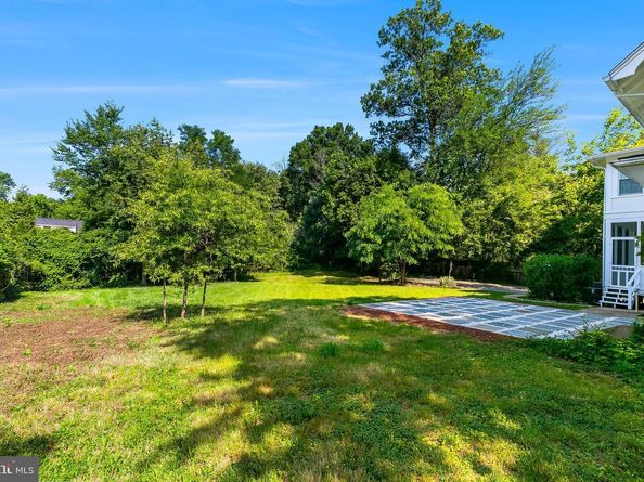 6818 Connecticut Avenue, Chevy Chase MD 20815
