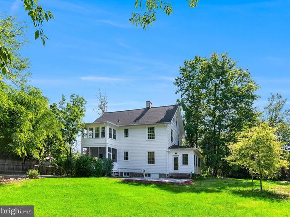 6818 Connecticut Avenue, Chevy Chase MD 20815