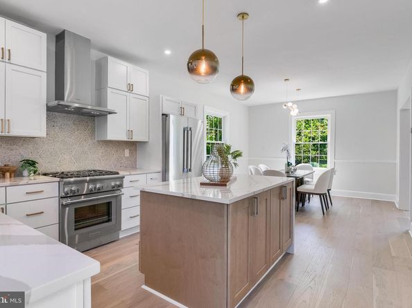 6818 Connecticut Avenue, Chevy Chase MD 20815