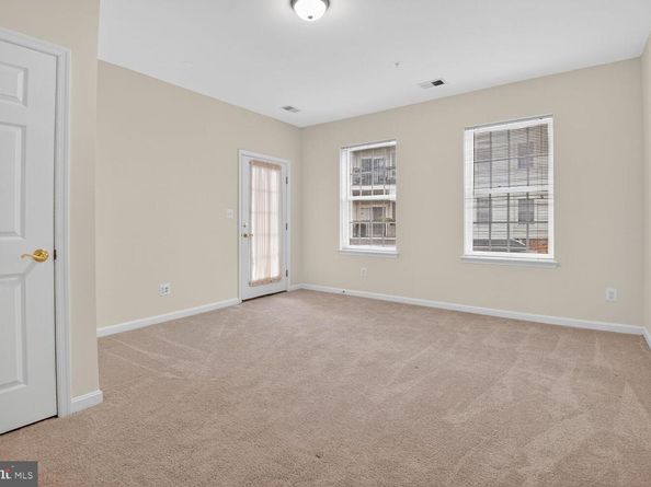 20810 Noble Terrace 205, Sterling VA 20165