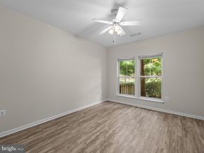 2911 Deer Hollow Way 118, Fairfax VA 22031