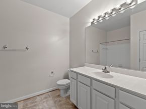 2911 Deer Hollow Way 118, Fairfax VA 22031