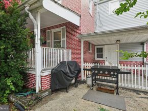 3705 S Four Mile Run Drive S, Arlington VA 22206