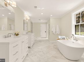 10700 Alloway Drive, Potomac MD 20854