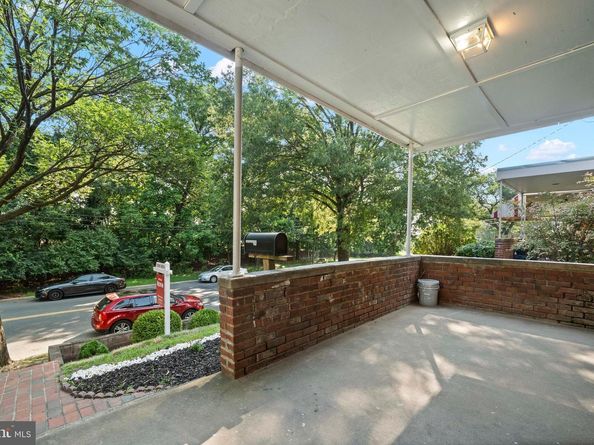 227 Hawaii Avenue NE, Washington DC 20011